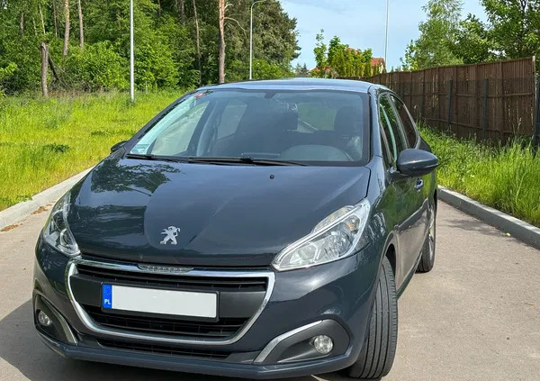 lubelskie Peugeot 208 cena 34800 przebieg: 132840, rok produkcji 2016 z Lublin